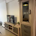 Miramar V 아파트